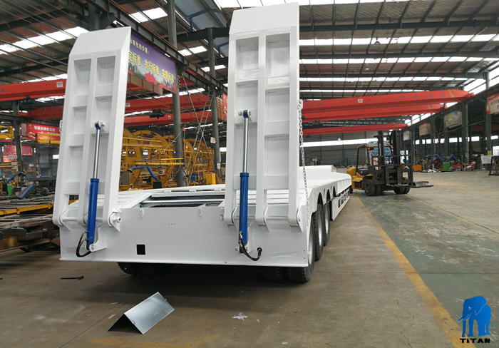 80 Ton Lowbed Trailer (3).jpg