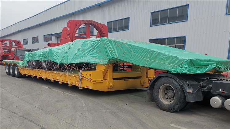 Bhachu 80 Ton Detachable Gooseneck Trailer for Sale In Kenya