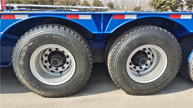 3 Line 6 Axle Gooseneck Low Bed Trailer for Sale In Kenya