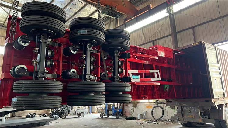 Tri Axle 40 ft Flatbed Trailer for Sale in Tanzania