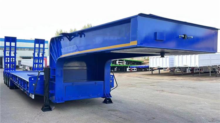 4 Line 8 Axle Low Loader Truck Trailer for Sale In Kenya