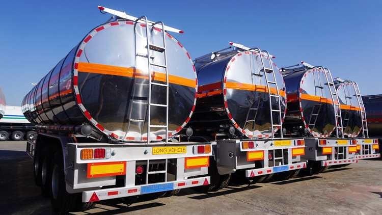 Bhachu Tri Axle 54000 Ltrs Stainless Steel Tanker for Sale in Kenya Malindi