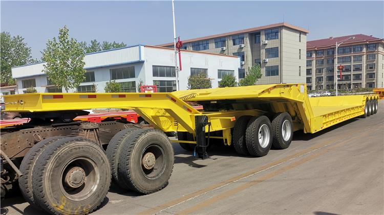 Bhachu 3 Axle 100 Ton Folding Gooseneck Trailer for Sale in Kenya Nairobi