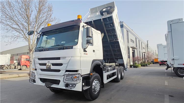 2025 New Sinotruk Howo Tipper Truck 380HP for Sale In Kenya - ZZ3257