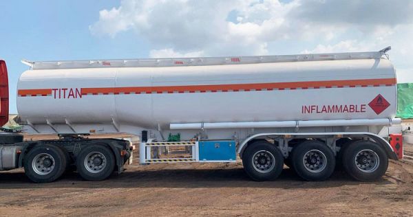 Tri Axle Diesel Tanker Trailer will be Sent to Kenya