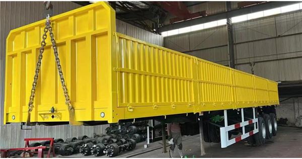 Tri Axle 60 Ton Sidewall Semi Trailer will be sent to Kenya