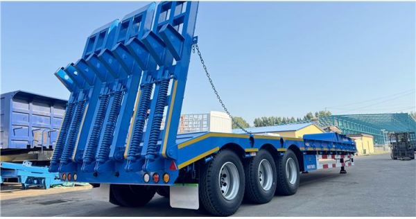 Bhachu Tri Axle Low Loader Trailer with Three Ramp will be sent to Tanzania