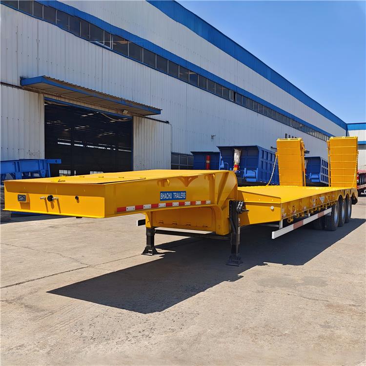 3 Axle Low Bed Trailer