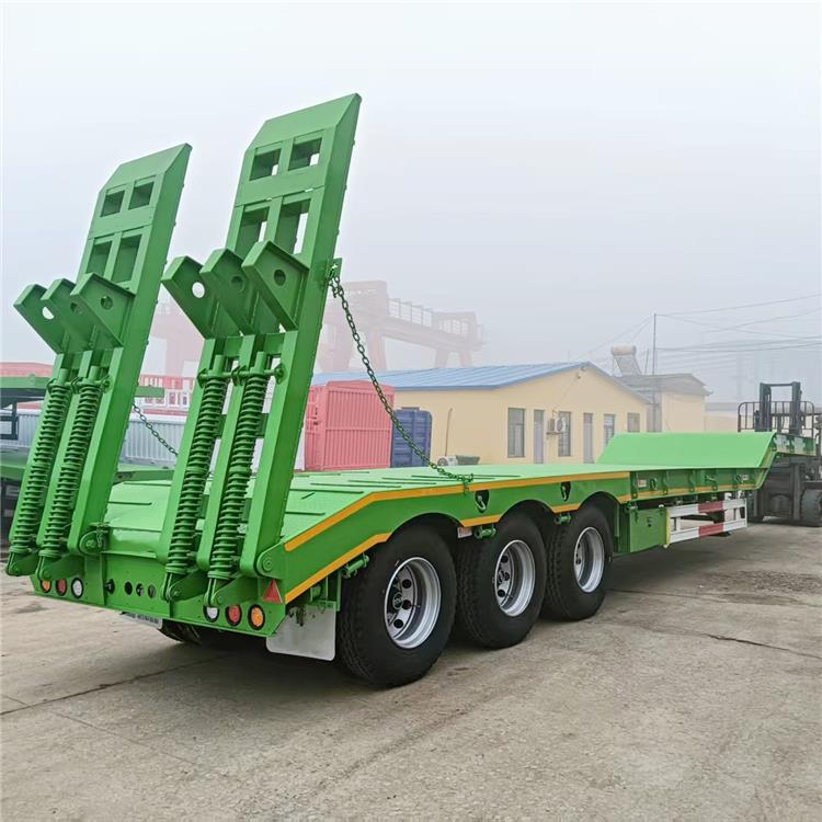 Tri Axle Low Loader Trailer